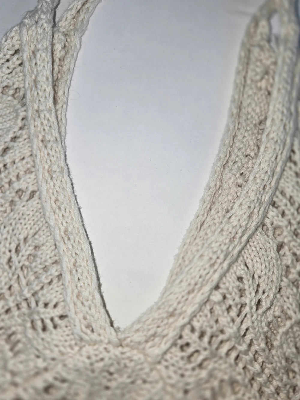 By Together - Cream Boho Beachy Crochet V-Neck Spaghetti Strap Crop Tank Size S - Picture 9 of 13